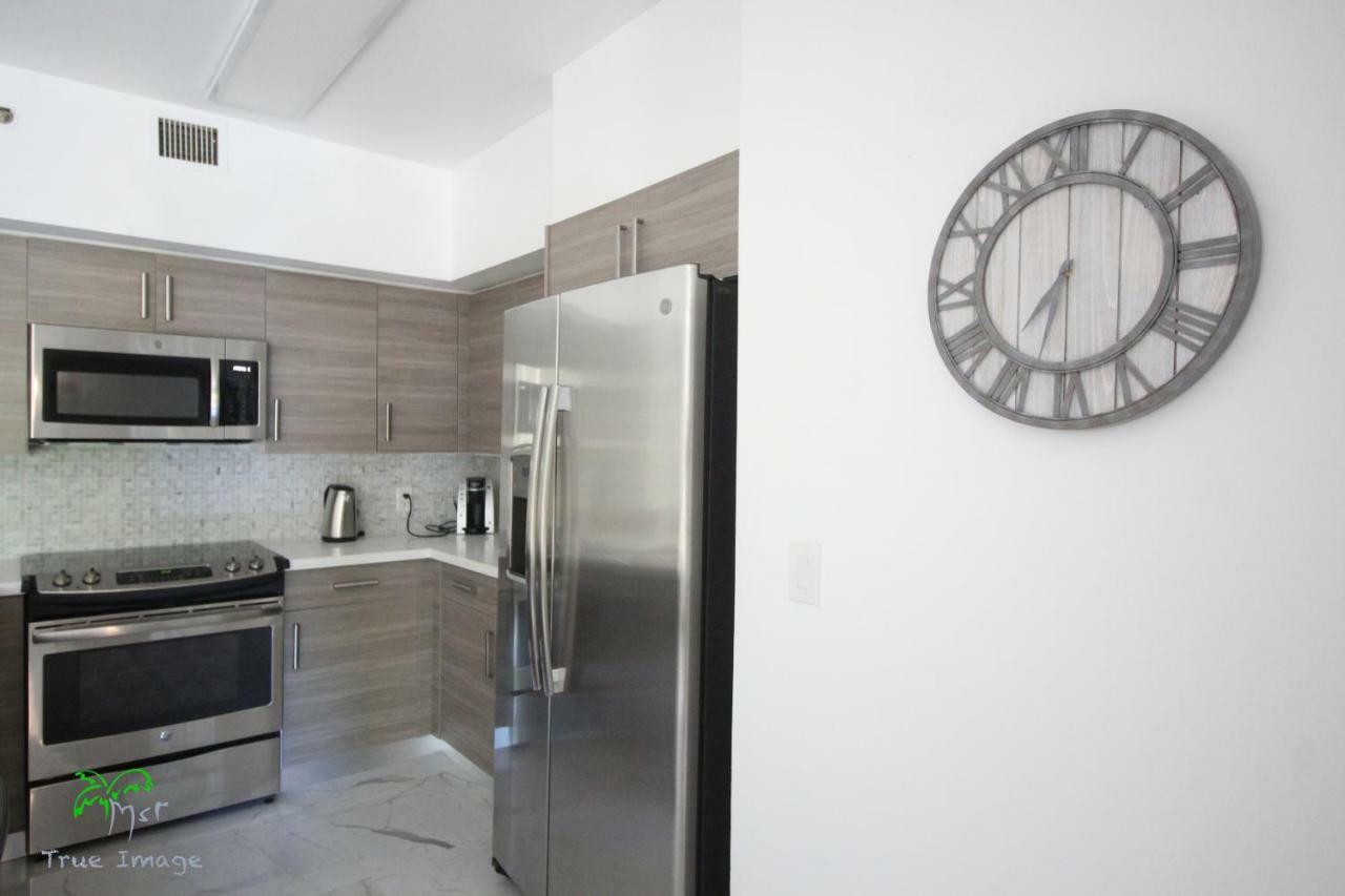 Yacht Club At Aventura 2 Bed 2 Bath Luxurius Cozy Brand New Apartment Exterior photo